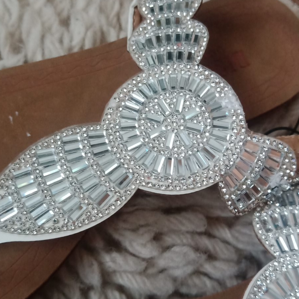 Sandals - Picture 2 of 10